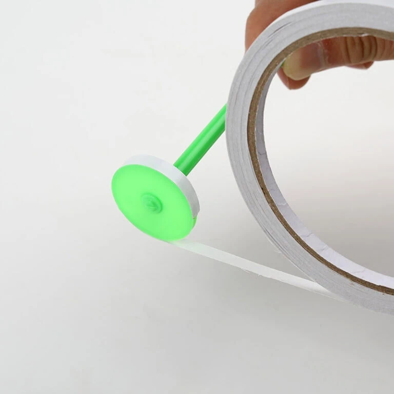 3 ruote + rullo adesivo