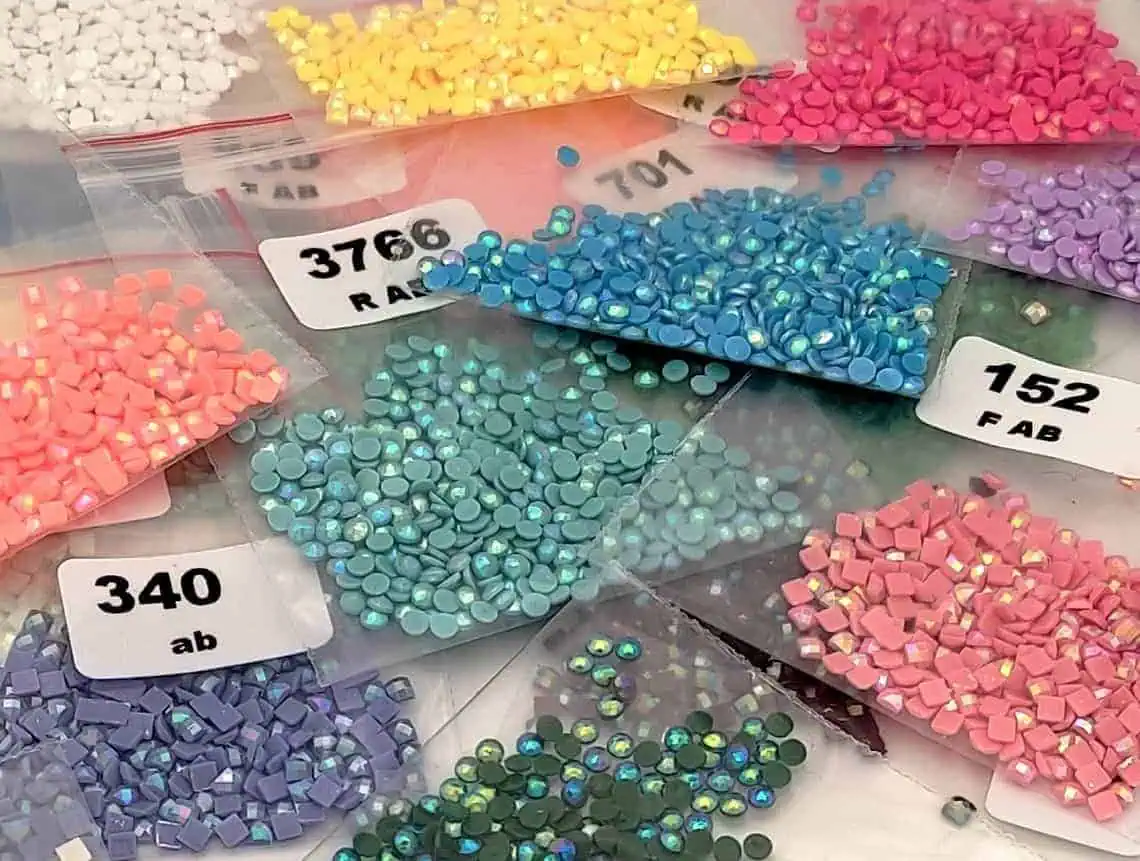 Rendern einer Leinwand mit AB Steine und Crystal AB Steine